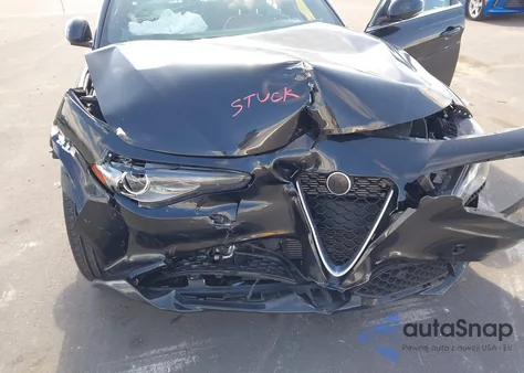 2019 Alfa Romeo Giulia Ti Lusso Rwd z USA, uszkodzony, nr VIN ZARFAMBN8K7620621